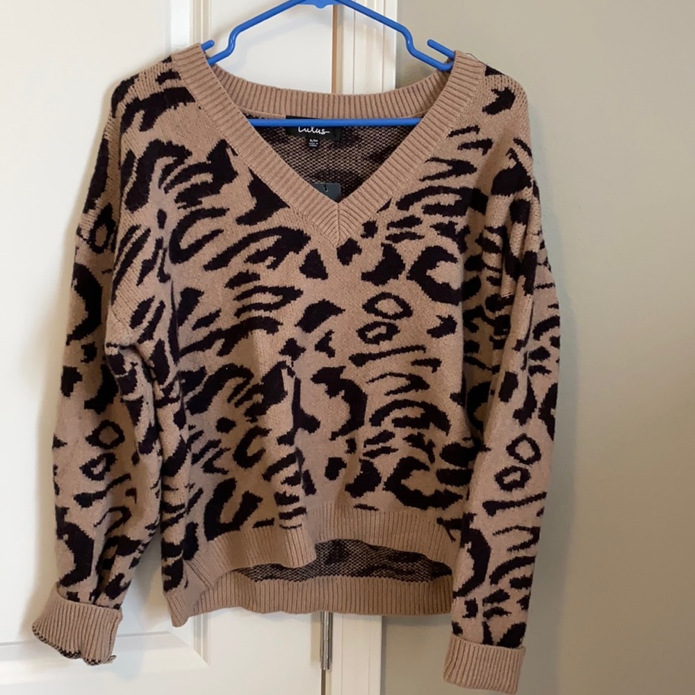 NWT Lulu’s Oversized Cheetah Sweater